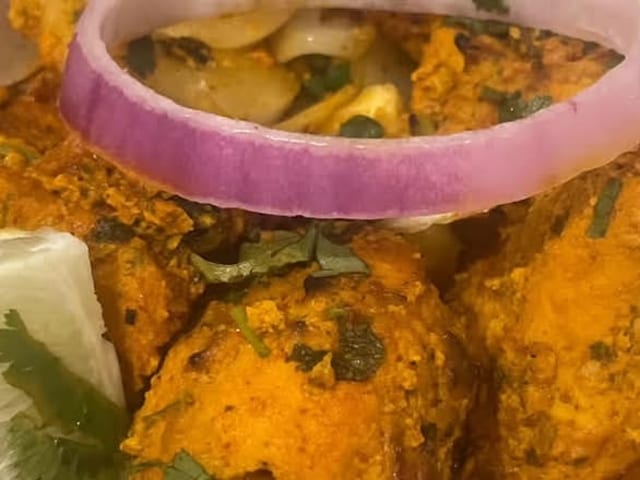 Paneer Tikka Kebab (5) (Appetizer).